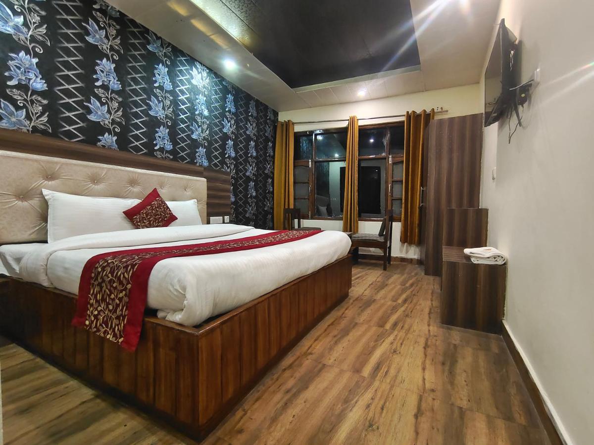 Magic Stays - Shimla Royale - Free Pickup From Railway Station شيملا المظهر الخارجي الصورة